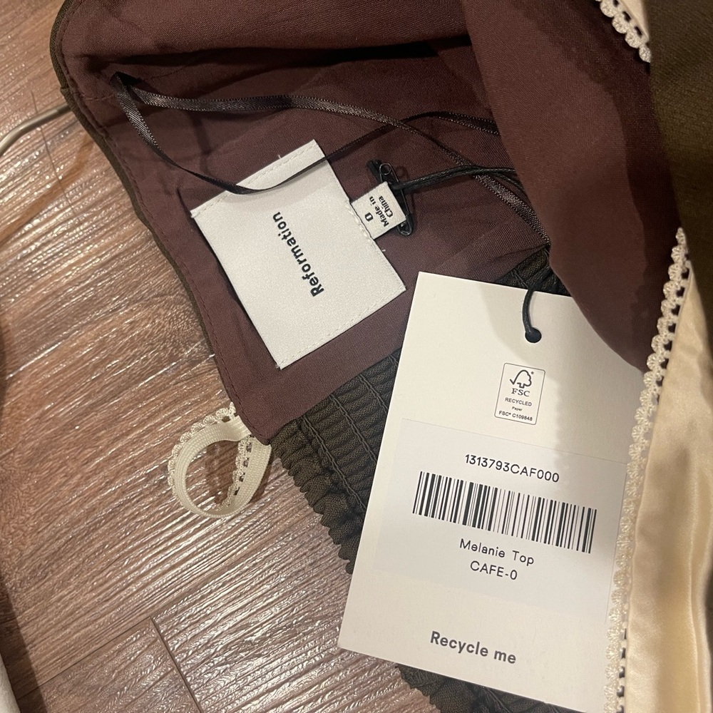 NEW Never Worn Reformation Brown Tank Top with Lace Detailing - Picture 7 of 7